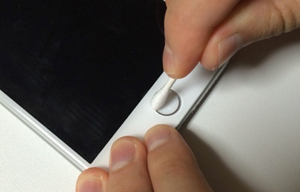 iPhone Touch ID 反応しない
