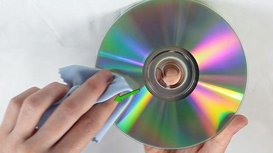 D-skin защитная пленка для CD и DVD дисков! - YouTube