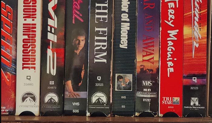 VHS vs DVD - VHS